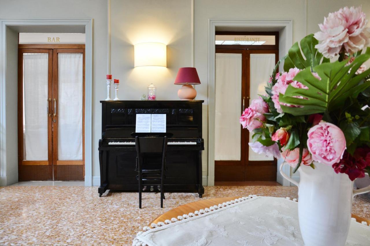 Hotel Touring Wellness & Beauty Fiuggi Exterior foto